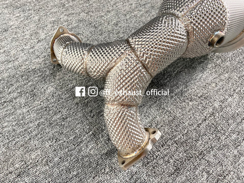 Rüsten Sie die Downpipes des Audi B9 S4/S5 auf