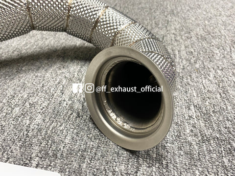 Mise à niveau du tuyau de descente MB AMG A45/CLA45/GLA45 M133