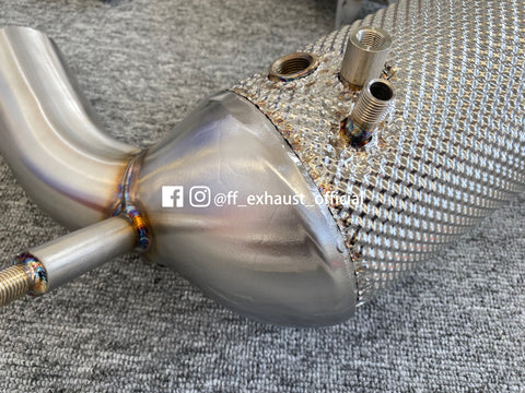 Rüsten Sie die Downpipes des Porsche 911 992 Carrera S/4S/GTS auf 