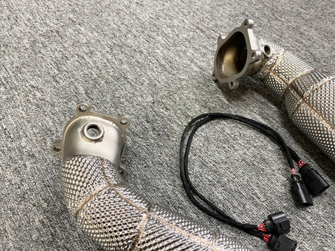 Rüsten Sie die Downpipes des Audi C7 S6/S7/S8/RS6/RS7 auf 