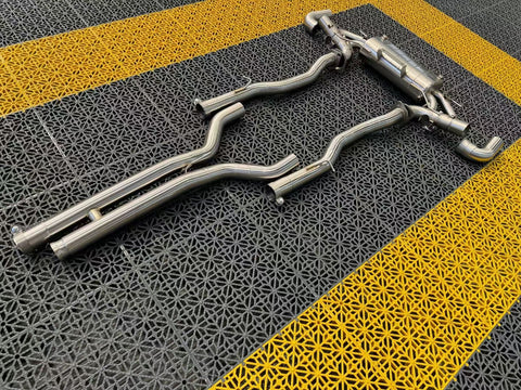 Aston Martin DB11 V8 Valvetronic Exhaust System