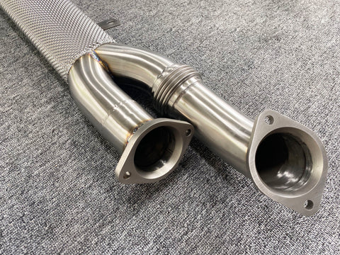 Upgrade BMW G80 M3 &amp; G82 M4 gleichlanger Einzel-Mittelrohrauspuff 