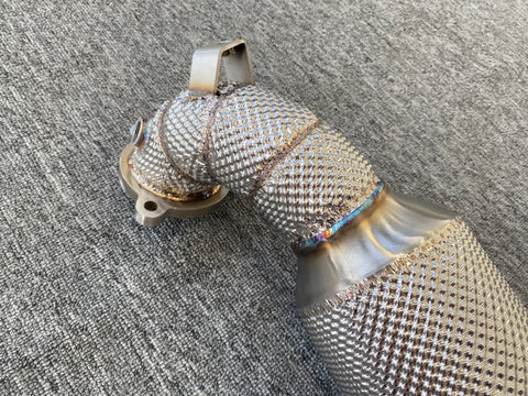 Upgrade MB W177 A35/A250 &amp; C118 CLA35/CLA250 M260 Fallrohr 