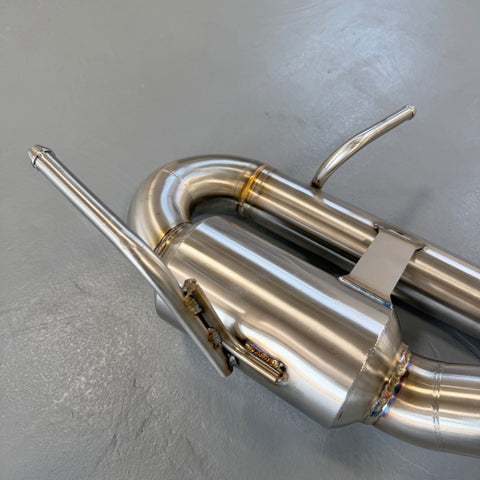 valved exhaust muffler for Chevrolet C8 Corvette Z06